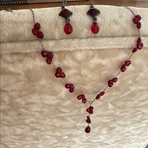 1928 Elegant Red Beaded Necklace and Earring Set